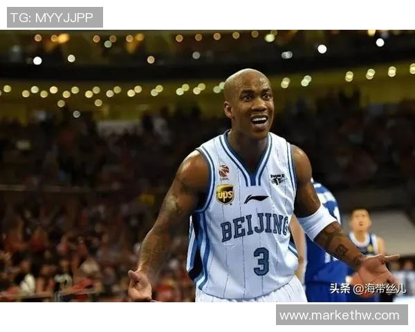 马布里成功带领CBA球队夺冠，成为中国篮球新宠